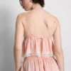 Bralette tipo babydoll de cetim e renda nupcial