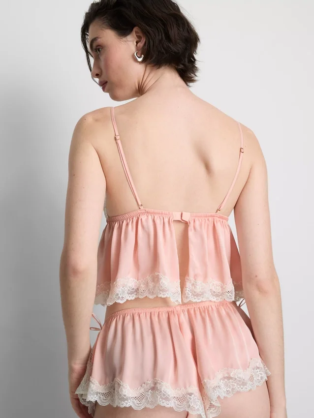 Bralette tipo babydoll de cetim e renda nupcial