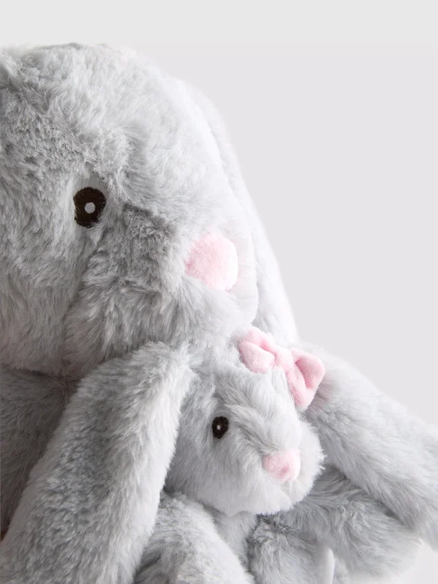Brinquedo de peluche «Hug me bunny»