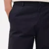 Calças chino de corte justo