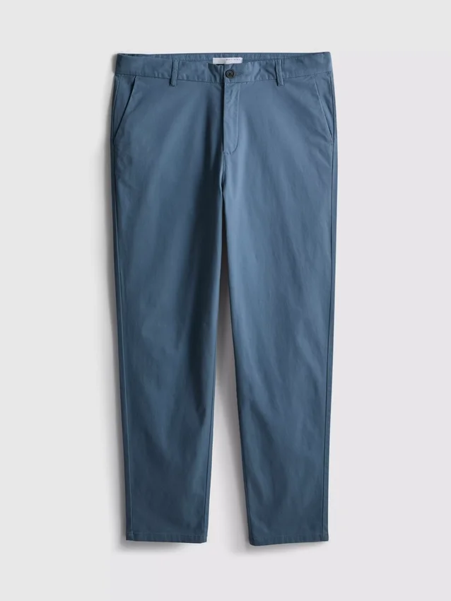 Calças chino justas