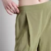 Calças culote de cintura média e perna larga