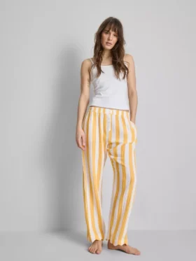 Calças de pijama de perna reta com folhos «Love to Lounge»