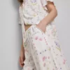 Calças de pijama florais de perna larga