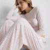Calças de pijama às riscas com canelado