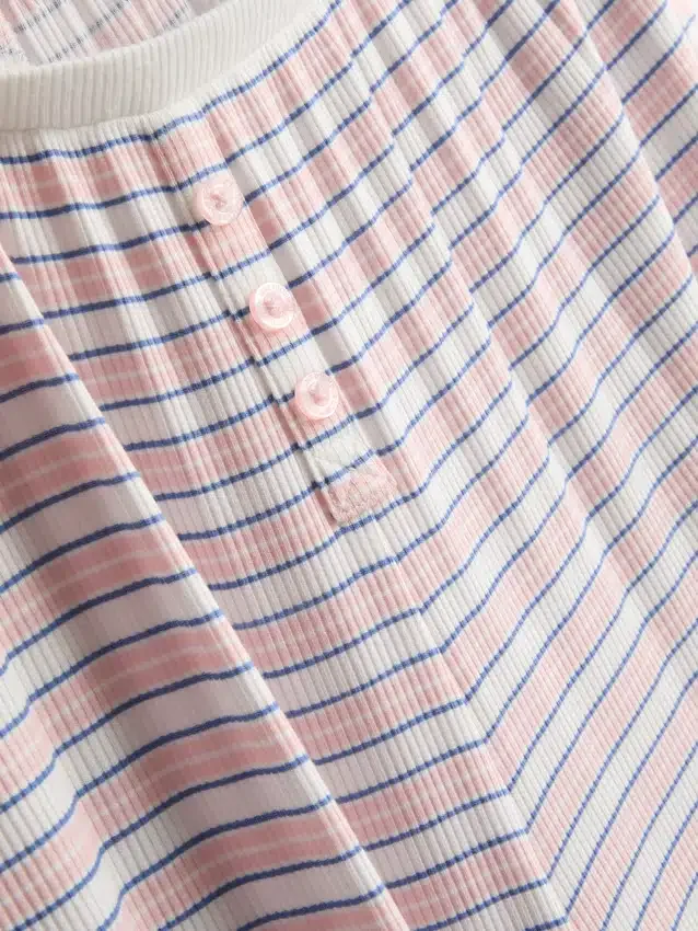 Calças de pijama às riscas com canelado