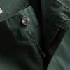 Calções chino com elevada proporção de algodão