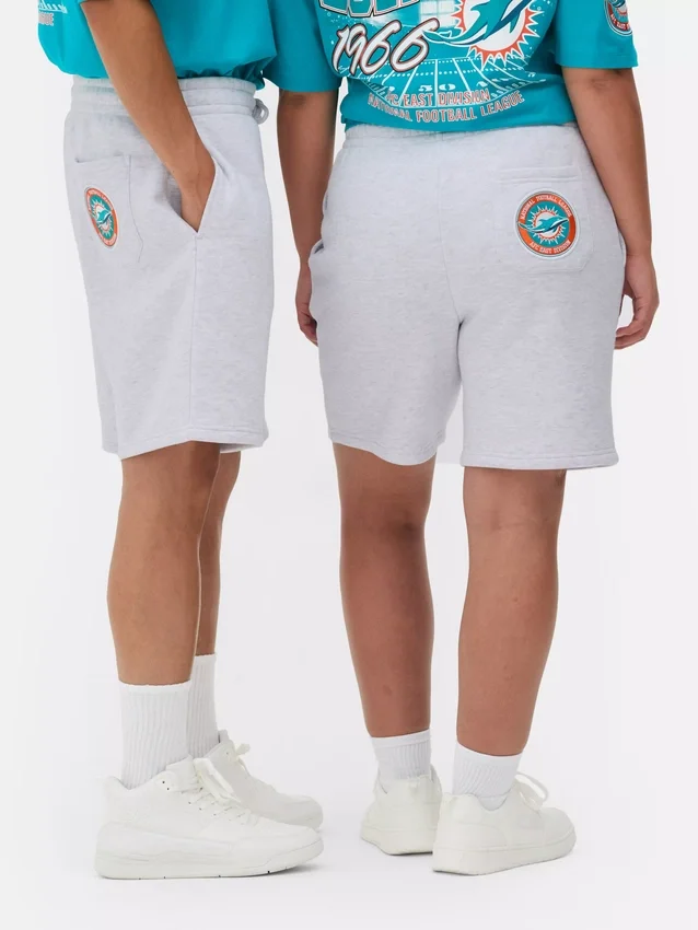 Calções com o logótipo dos Miami Dolphins da NFL