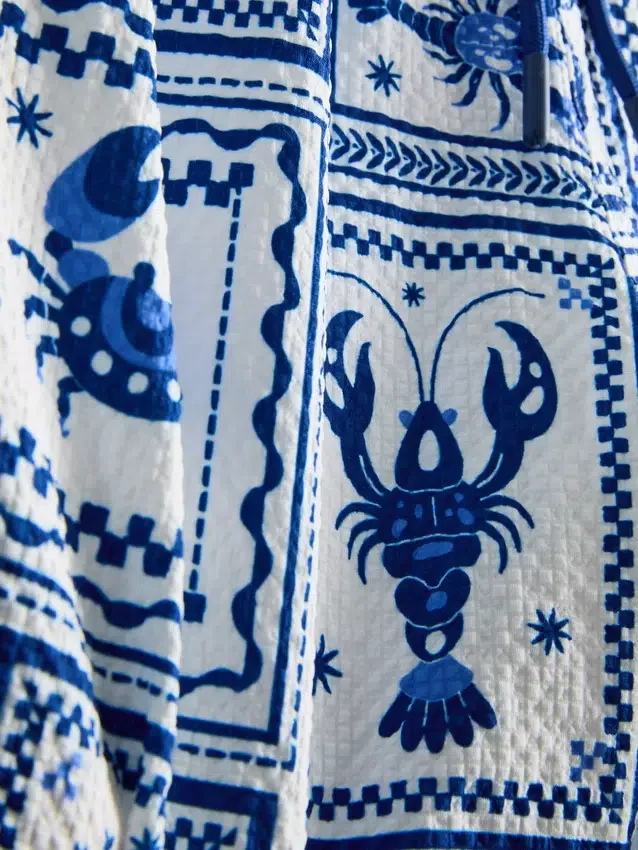 Calções de banho com textura de azulejos mediterrânicos