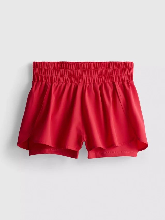 Calções de corrida em camadas