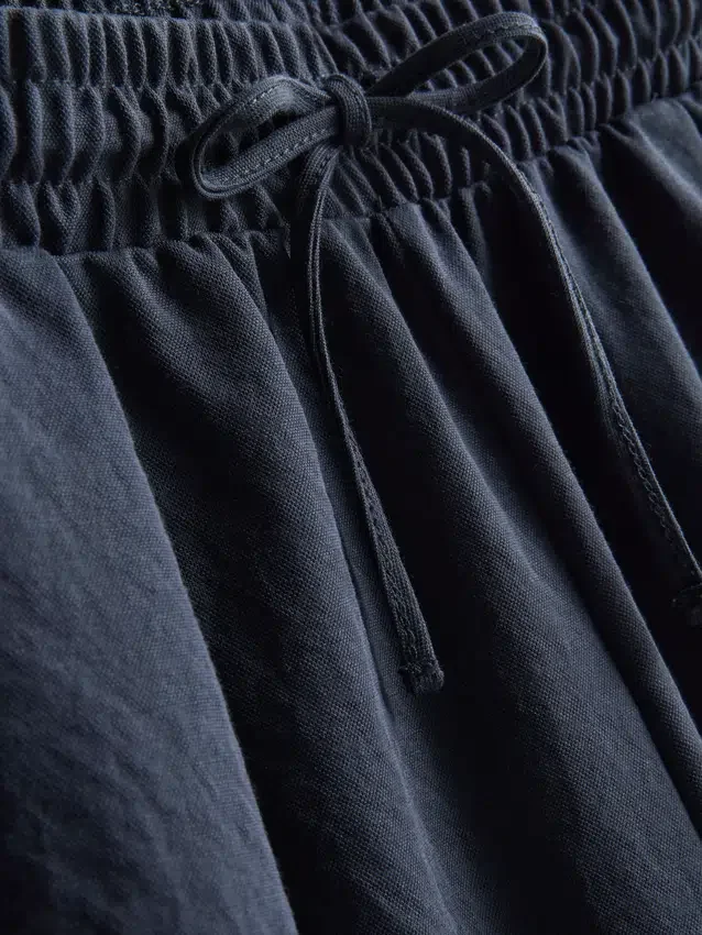 Calções de corte descontraído com textura
