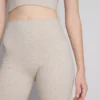 Calções desportivos sem costuras com canelado