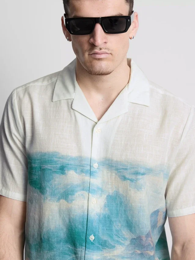 Camisa de calção de manga curta com botões e estampado panorâmico
