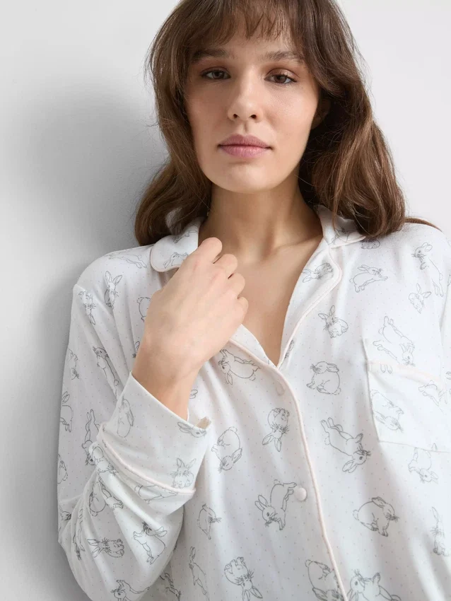 Camisa de dormir larga estilo «boyfriend» com estampado