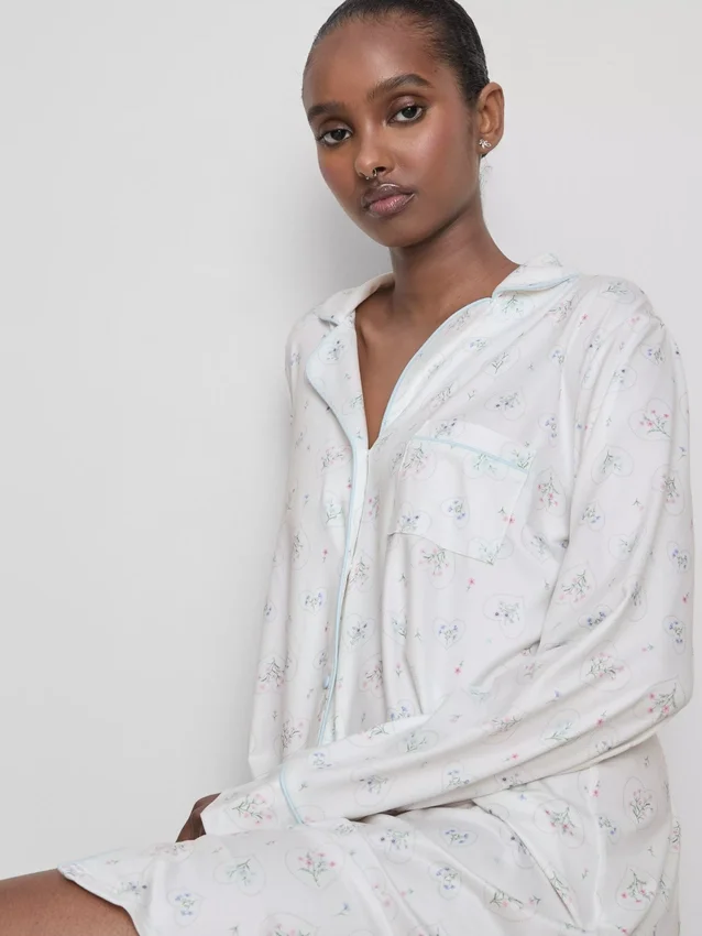 Camisa de dormir larga estilo «boyfriend» com estampado