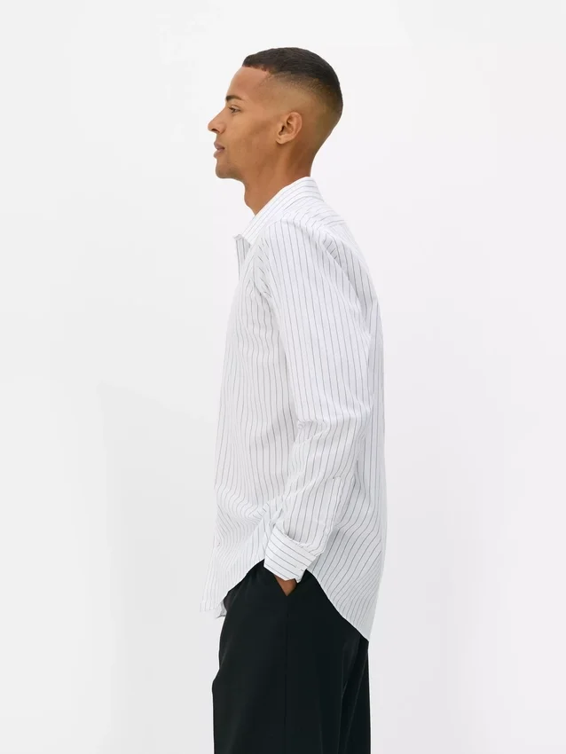 Camisa de manga comprida às riscas