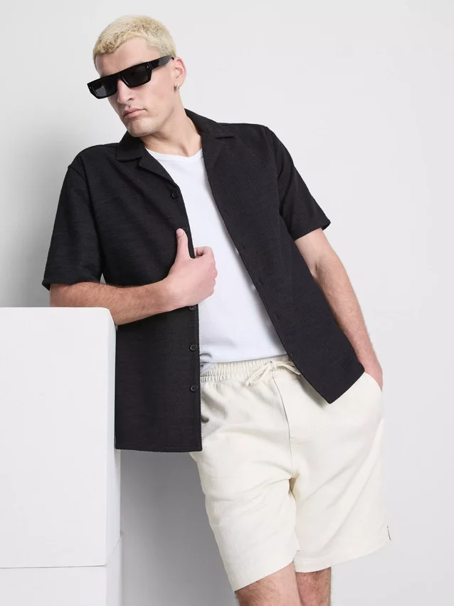 Camisa de manga curta com textura