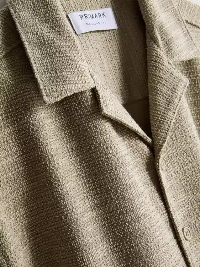 Camisa de manga curta com textura