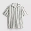Camisa de pijama às riscas