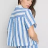 Camisa de praia de corte descontraído com riscas