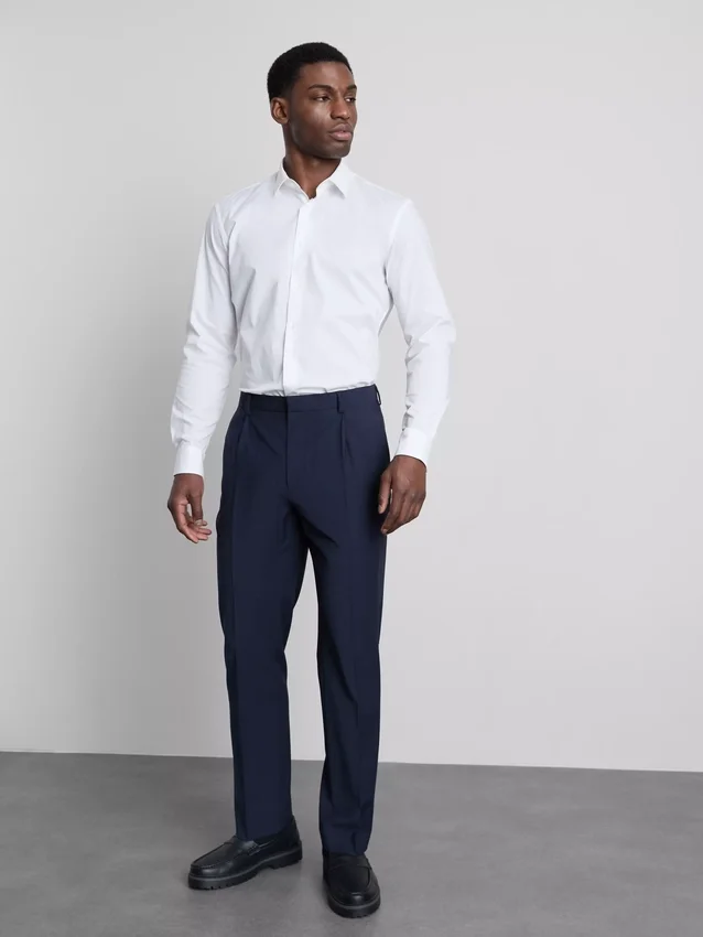 Camisa formal de corte justo