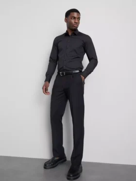 Camisa formal de corte justo