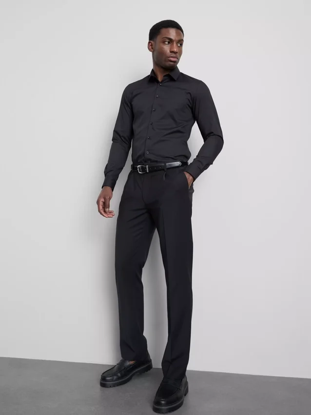 Camisa formal de corte justo