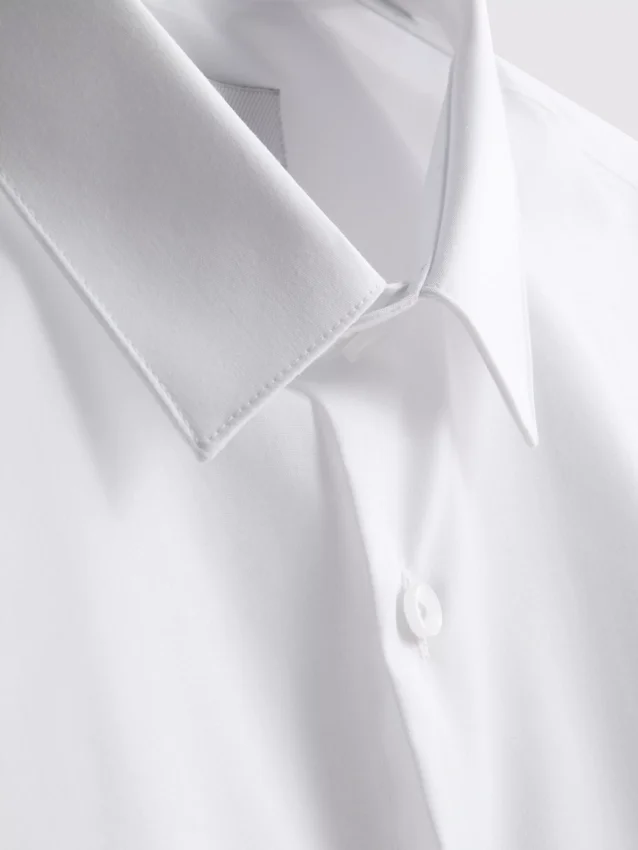 Camisa formal de corte justo