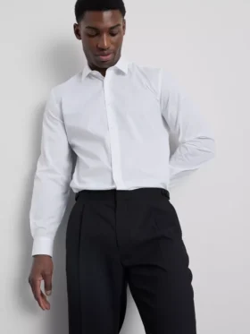 Camisa formal de manga comprida e corte regular