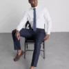 Camisa formal às riscas