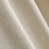 Camisa polo com gola com fecho e textura