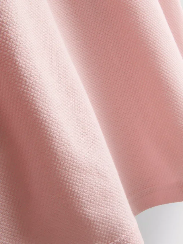 Camisa polo com gola com ponta