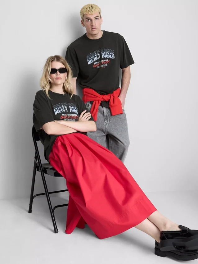 Camisas com estampado dos Guns N' Roses