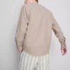 Camisas com gola «grandad» em mistura de linho