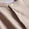 Camisas com gola «grandad» em mistura de linho