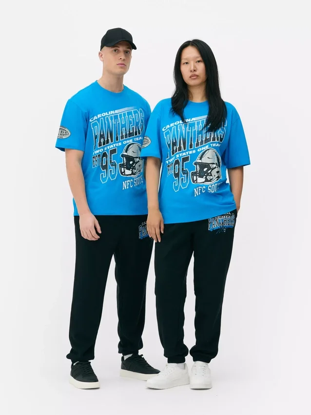 Camisas com grafismo dos Carolina Panthers da NFL