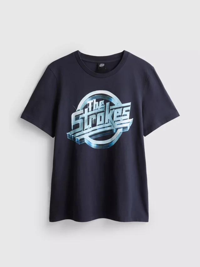 Camisas com grafismo dos The Strokes