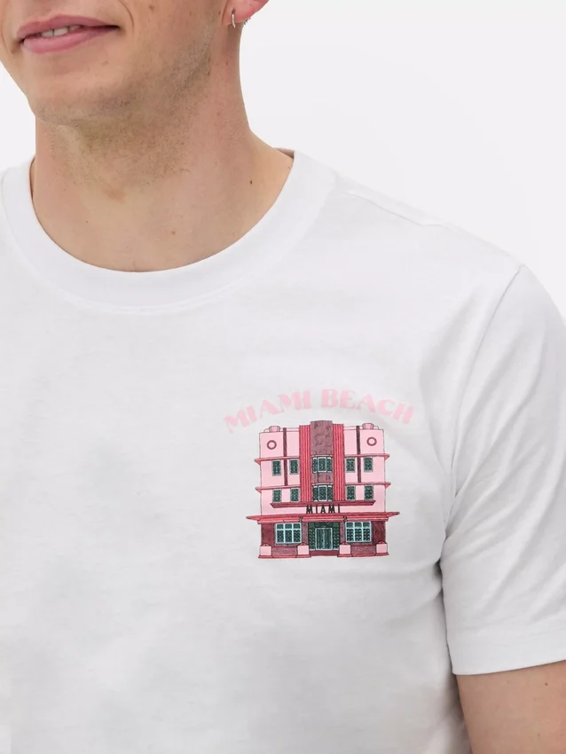 Camisas com ilustrações de casas de praia em Miami