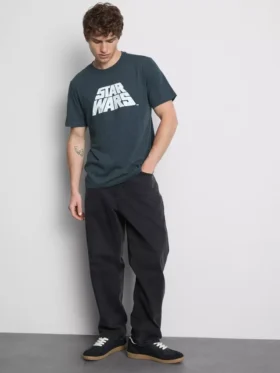 Camisas com logótipo de Star Wars