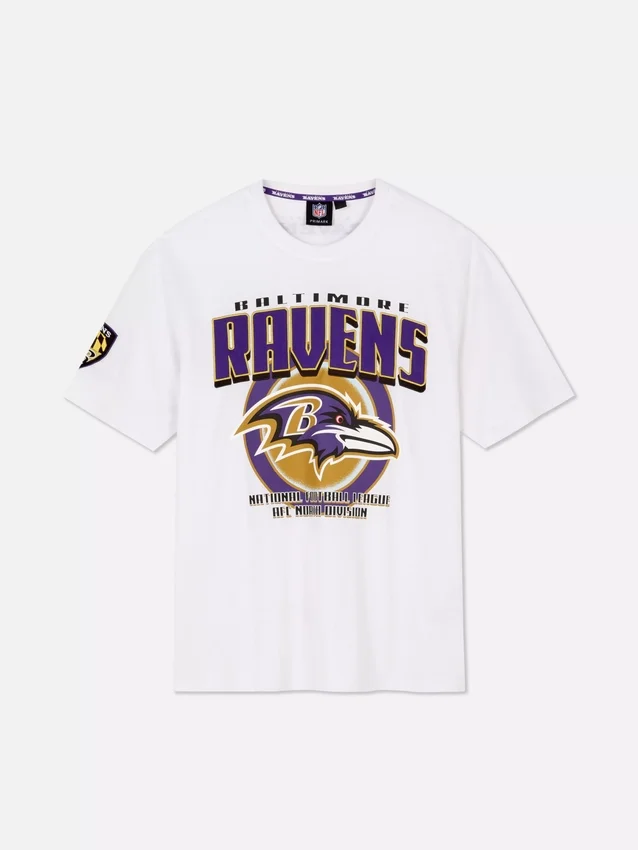 Camisas com logótipo dos Baltimore Ravens da NFL