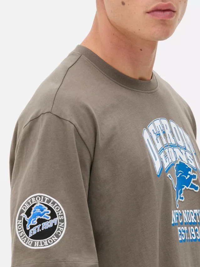 Camisas com logótipo dos Detroit Lions da NFL
