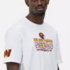 Camisas com logótipo dos Washington Commanders da NFL