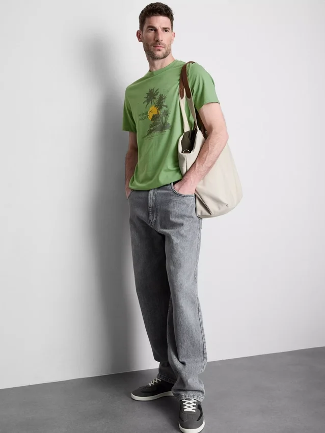 Camisas com motivo gráfico da Shoreline Society