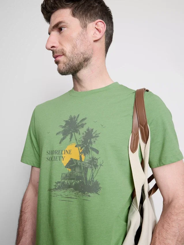 Camisas com motivo gráfico da Shoreline Society
