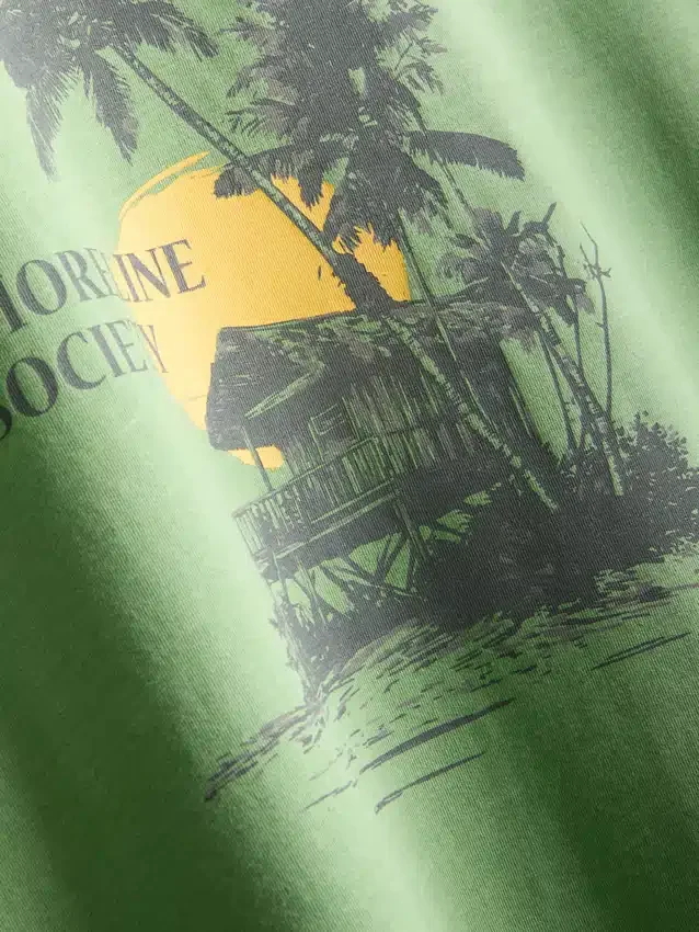 Camisas com motivo gráfico da Shoreline Society