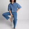 Camisas curtas e largas em ganga de algodão