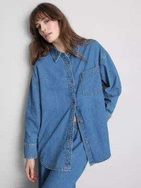 Camisas de ganga de algodão com corte descontraído e botões