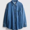 Camisas de ganga de algodão com corte descontraído e botões