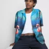 Camisas de manga curta com botões e estampadas com flamingos