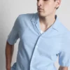 Camisas de manga curta em mistura de linho